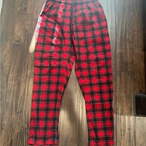 Cuddl Duds Red & Black Plaid Pajama Pants